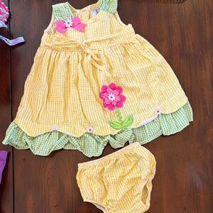 Rare Editions Girls Yellow Seersucker Dress with Pink Flower Accent